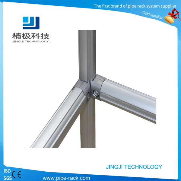 線棒連接件的結(jié)構(gòu)是如何進行連接的？